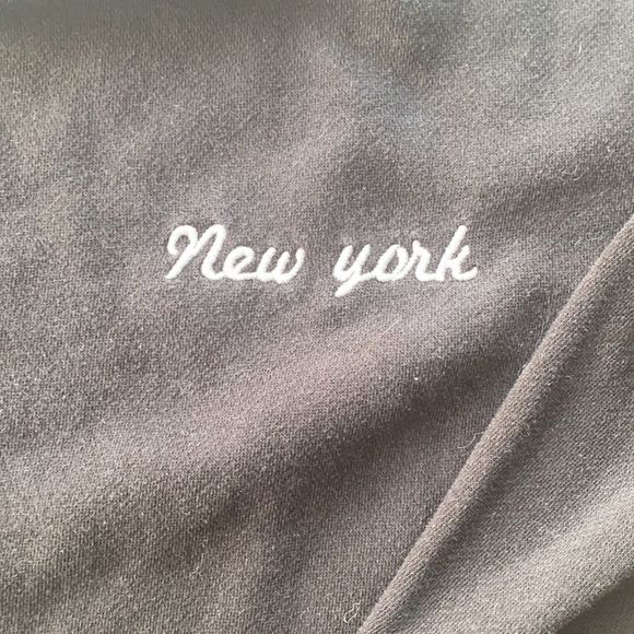 Brandy Cropped NY Crewneck / raw hem - Picture 4 of 8